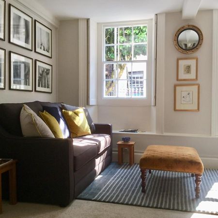 Fabulous Apartment In Historic House In 圣欧班 外观 照片